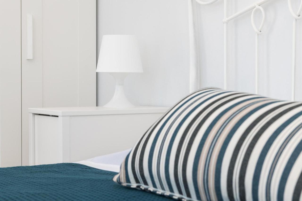Urban Sea Side Apartments Limenas  Bagian luar foto